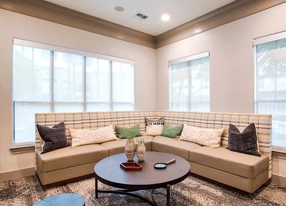 Corner seating area with natural light at Silverado Apartments, Texas, 75034