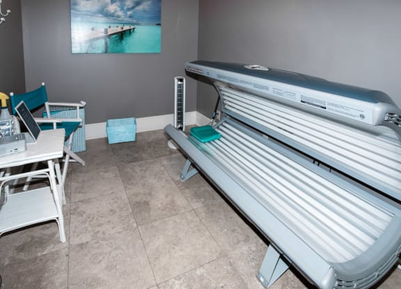 Sonoma Grande Apartments Luxury Spa Tanning Bed