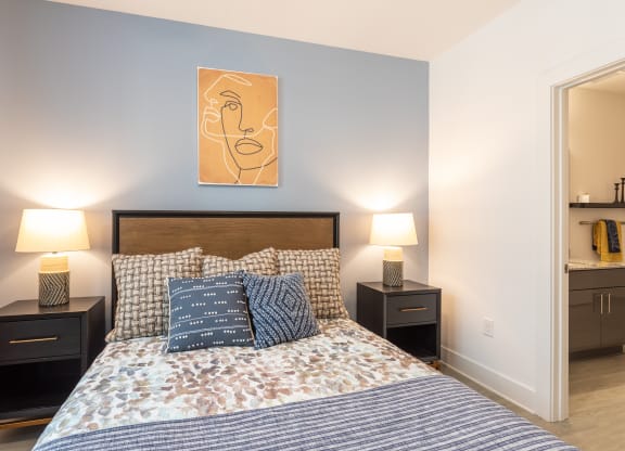 Luxurious Bedroom at Link Apartments® Linden, Chapel Hill, North Carolina