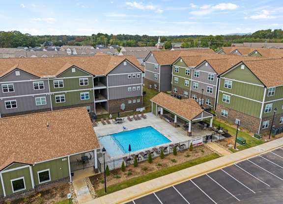 Grande at Geyser Falls Luxury Apartments Aerial View with Pool in Middle
