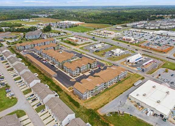 Grande at Geyser Falls Luxury Apartments Aerial View