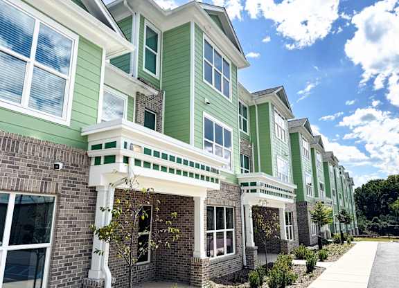 The Haven at Palmer Pointe Senior Apartments Exterior View