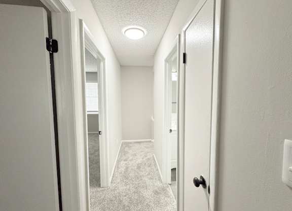 Reserve at Hillcrest Townhomes upstairs hallway