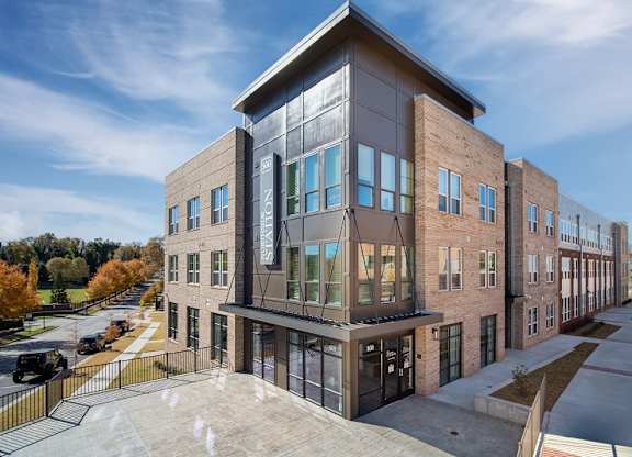 500 Northside Station Apartments, Exterior