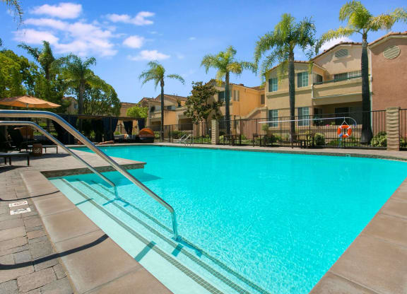 Swimming pool at Arroyo Villa Apartments, Thousand Oaks, 91320