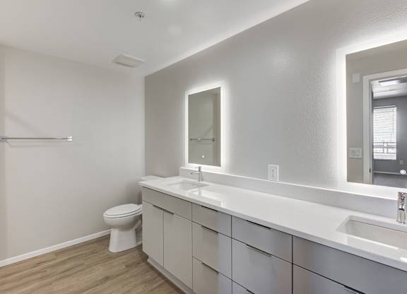 Bathroom at The Overlook Santa Clarita, CA 91350