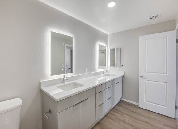 Bathroom at The Overlook Santa Clarita, CA 91350
