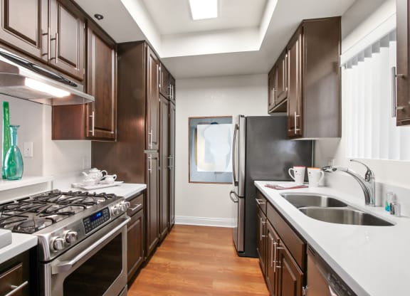 kitchen at Darlington Apartments, Los Angeles, CA