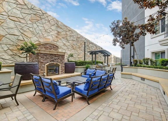 Outdoor Lounge at Apex Mission Valley, San Diego, CA