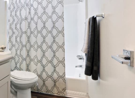 Luxurious Bathroom at Clair Del and Clair Del Gardens, Long Beach, California