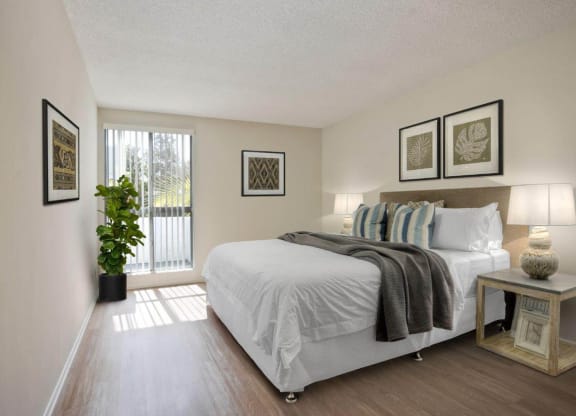 Bedroom at Rose Apartments, Los Angeles, 90034