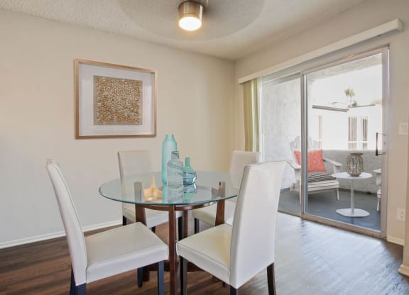 Dining at Rose Apartments, Los Angeles