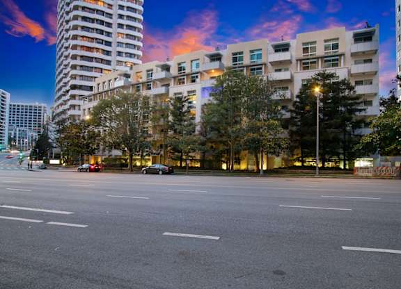 A city street with cars at Wilshire Margot, Los Angeles, 90024