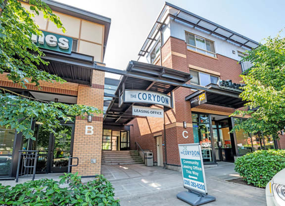 Exterior View at The Corydon, Washington, 98105