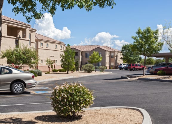 AspenRidge_Photo_Parking