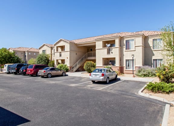 AspenRidge_Photo_Parking