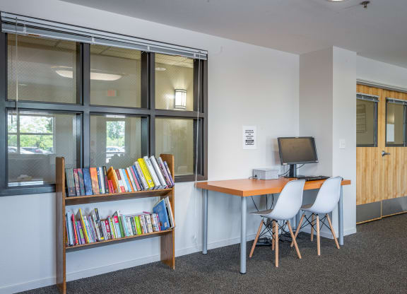 Terrace at Mount Scott_Community Space