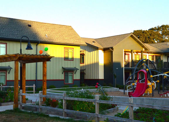 Willakenzie Crossing_Exterior