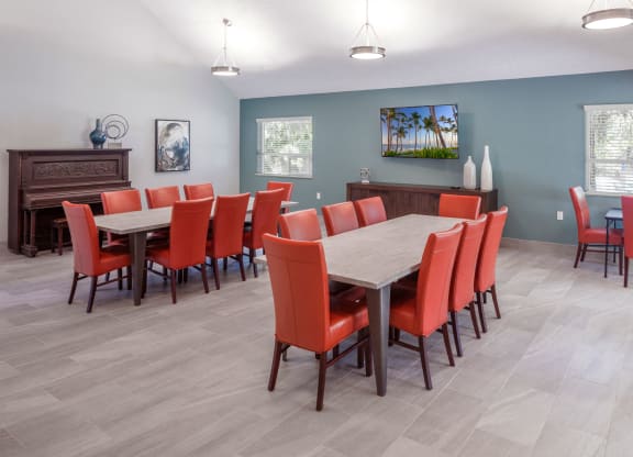 EastFairTerrace_Photo_table
