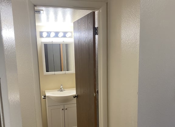 Vah-ki Court 1 Bedroom