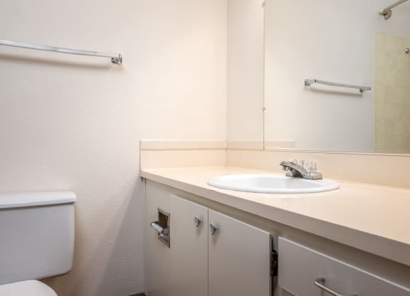 The Bluffs One-Bedroom_Unit 30