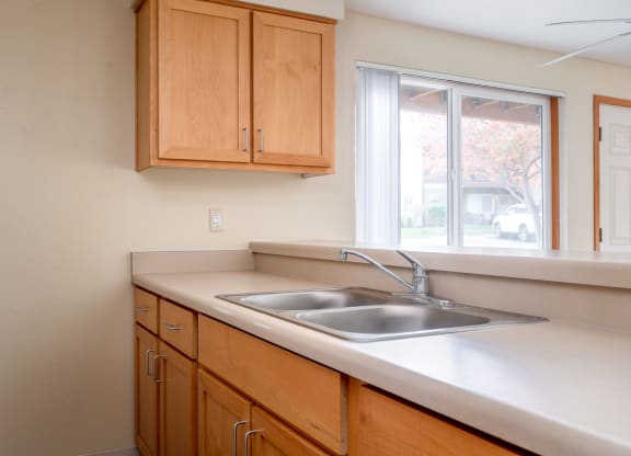 Sunrise Estates 2-Bedroom Home