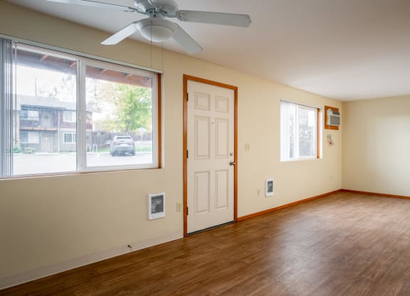 Sunrise Estates 2-Bedroom Home