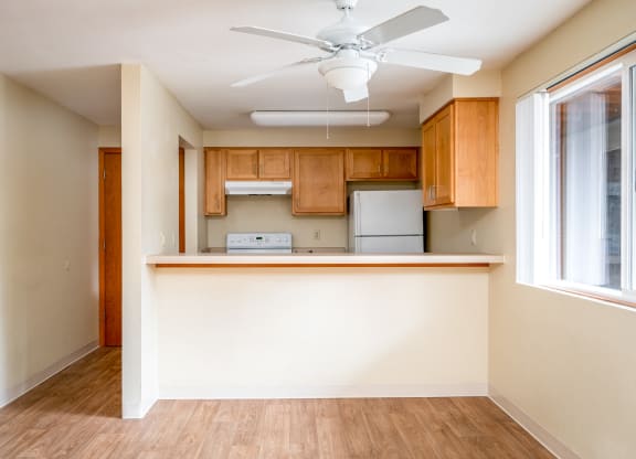 Sunrise Estates 2-Bedroom Home