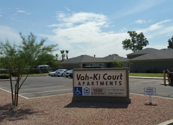 Vah-ki Court