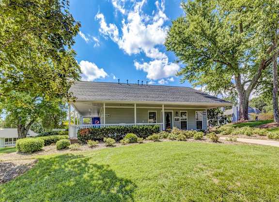 Green Landscape at Brandemere Apartment Homes, Winston Salem, NC, 27106