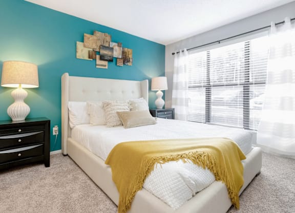 King Size Bedroom at Bridges at Mallard Creek Apartment Homes, Charlotte, NC