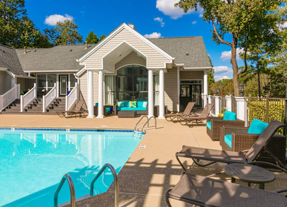Pool With Sundecks at Bridges at Mallard Creek Apartment Homes, Charlotte, NC, 28269