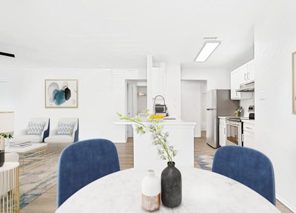 Dining Area at Bridges at Mallard Creek Apartment Homes, North Carolina