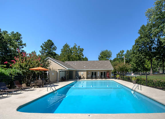 Swimming pool at Eastchester Ridge Apartments, High Point, NC