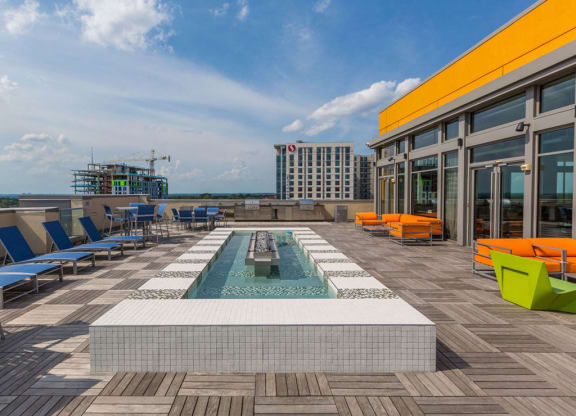Enjoy The Incredible Outdoors And Sunny Weather at The George, Wheaton