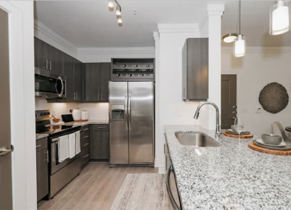 Granite Counter Tops at Cue Luxury Apartments, Texas, 77433