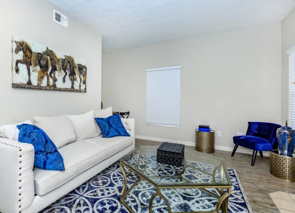 Fenwick_Place_Interior_16_Louisville_KY