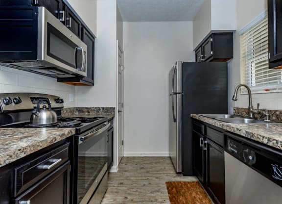 Fenwick_Place_Interior_14_Louisville_KY