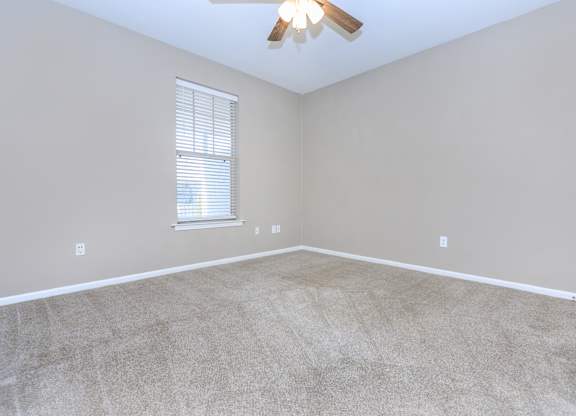 Corbin Crossing Luxury Apartments in Overland Park, KS 66223 - Amherst 04.jpg