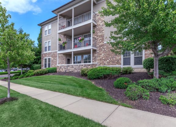 Corbin_Crossing_Exterior_2_Overland_Park_KS