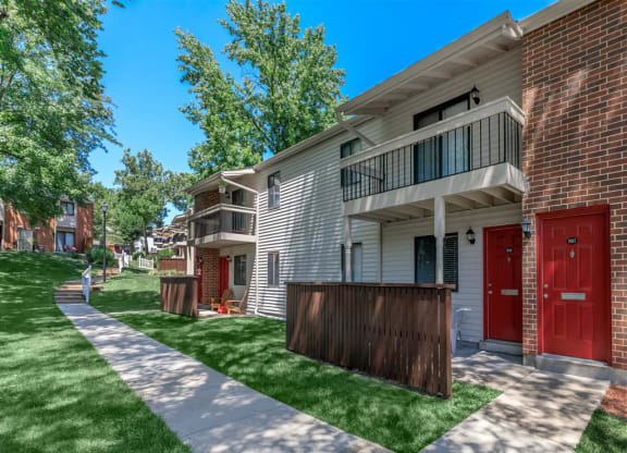 Park_Forest_Exterior_7_St_Louis_MO