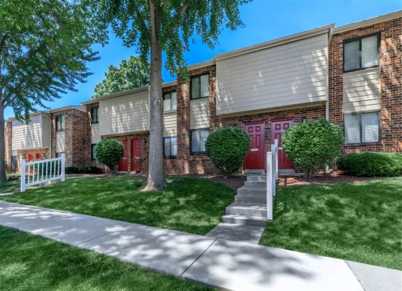 Park_Forest_Exterior_6_St_Louis_MO