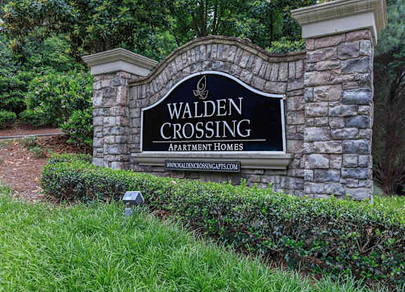 Walden_Crossing_Exterior_1_Canton_GA