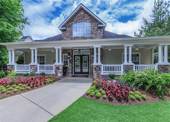 Walden_Crossing_Exterior_2_Canton_GA