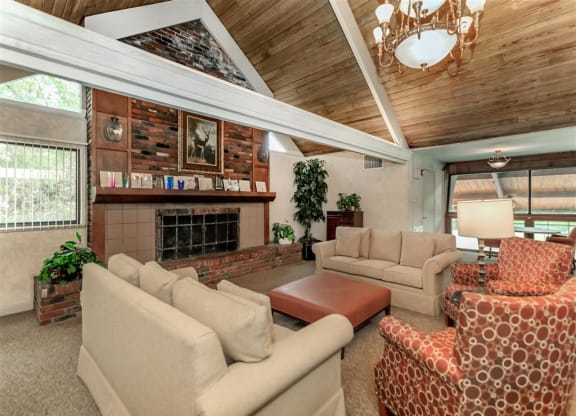 Whispering_Hills_Amenity_8_St_Louis_MO
