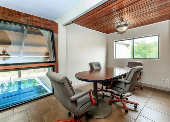 Whispering_Hills_Amenity_7_St_Louis_MO