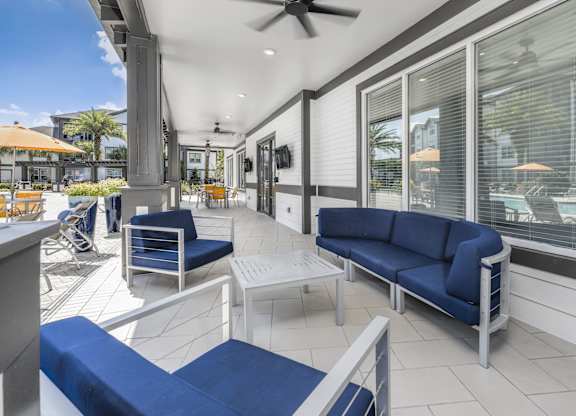 The Point of Tamaya Luxury Apartments in Jacksonville, FL 32246 Outdoor Seating