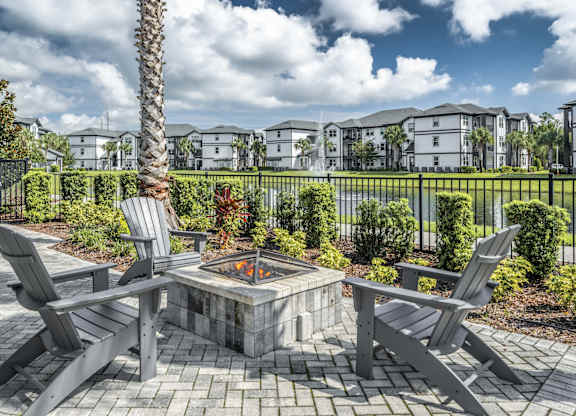 The Point of Tamaya Luxury Apartments in Jacksonville, FL 32246 - Firepit 02