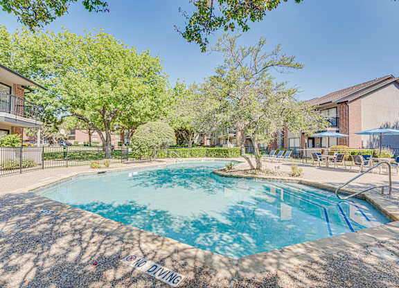 Private Swimming Pool at Bardin Oaks Apartments, Texas, 76018