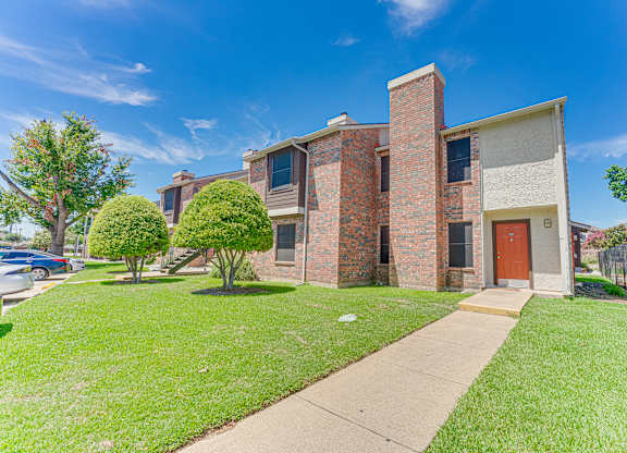 house with a red door at Timberglen Apartments, Texas, 75287